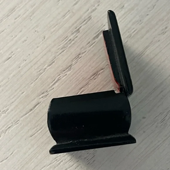 Russian St Basil’s Cathedral Hand Painted Lacquer Trinket Box - Picture 2 of 8